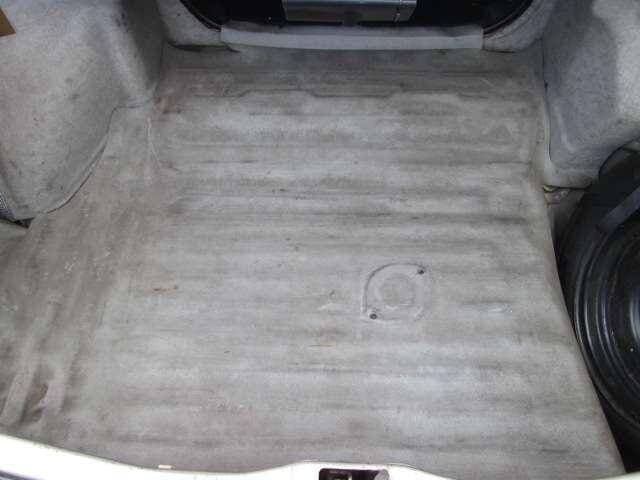 1982 Nissan Skyline JDM car for sale — photo 8 of 20