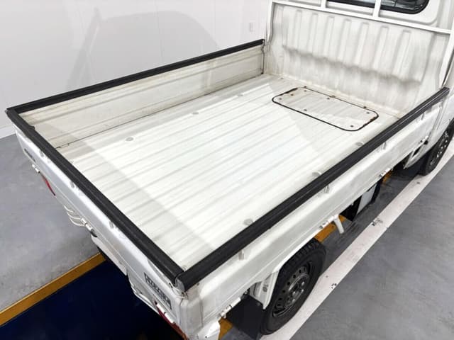 2001 Daihatsu Hijet JDM car for sale — photo 5 of 23
