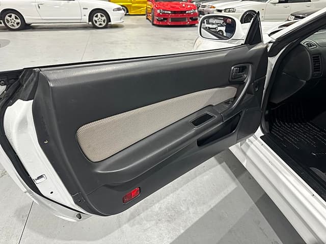 2000 Nissan Skyline JDM car for sale — photo 13 of 17