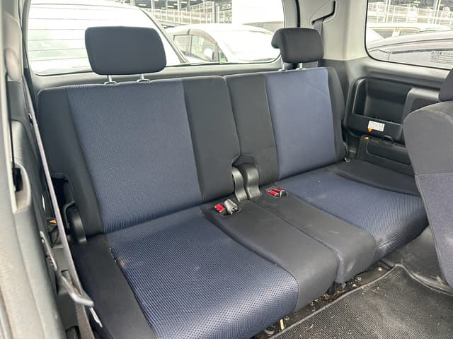 2009 Honda Stepwagon JDM car for sale — photo 5 of 7