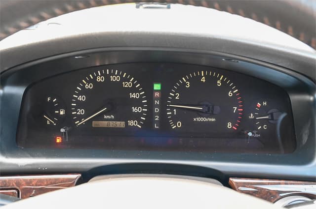 1998 Toyota Chaser JDM car for sale — photo 17 of 21