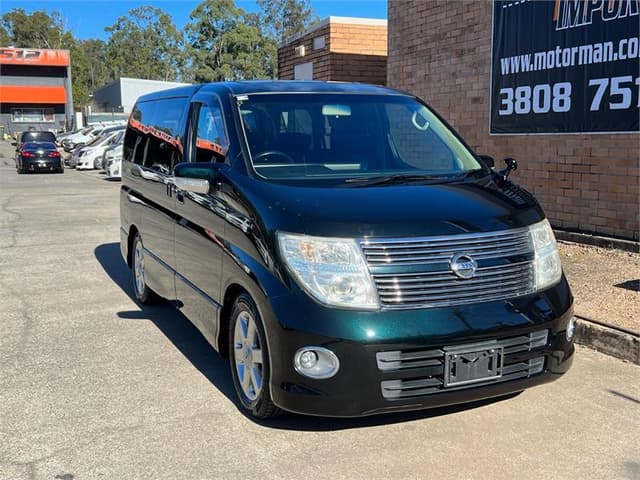 2008 Nissan Elgrand JDM car for sale — photo 3 of 16