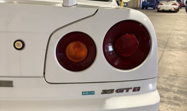 1998 Nissan Skyline JDM car for sale — photo 21 of 25