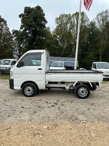 1999 Daihatsu Hijet JDM car for sale — photo 13 of 23