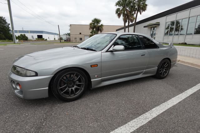 1996 Nissan Skyline JDM car for sale — photo 12 of 19
