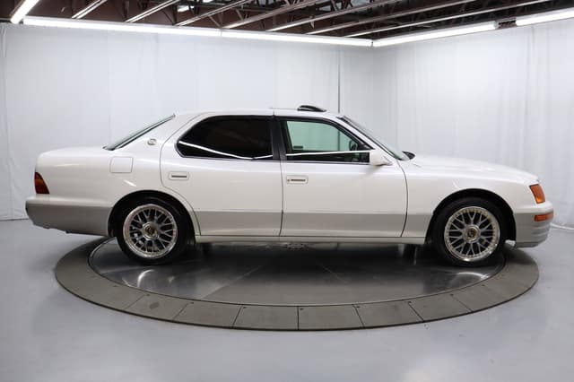 1994 Toyota Celsior JDM car for sale — photo 8 of 25