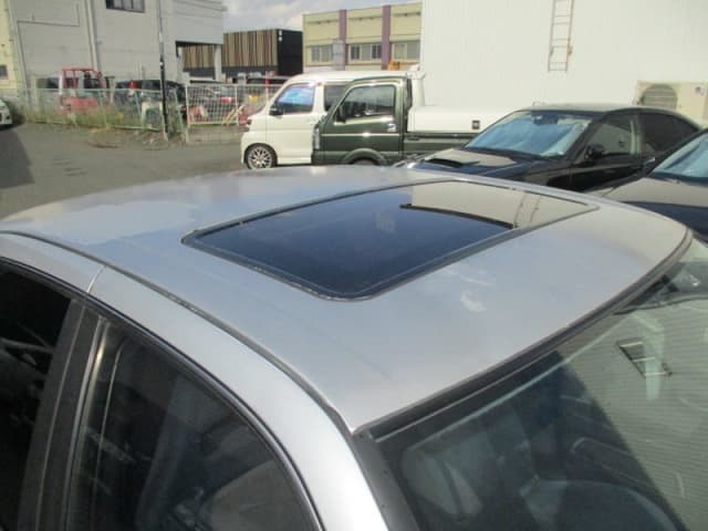 1993 Nissan Skyline JDM car for sale — photo 3 of 5