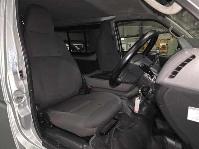 2012 Toyota HiAce JDM car for sale — photo 12 of 21