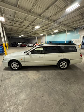2000 Nissan Stagea JDM car for sale — photo 10 of 25