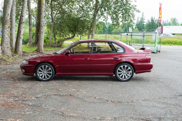 1997 Subaru Legacy JDM car for sale — photo 8 of 15