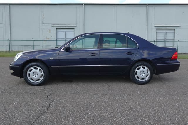 2000 Toyota Celsior JDM car for sale — photo 9 of 18