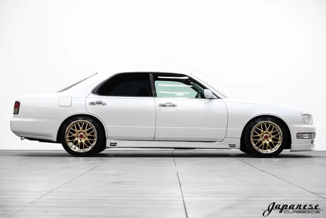 1996 Nissan Cedric JDM car for sale — photo 5 of 25