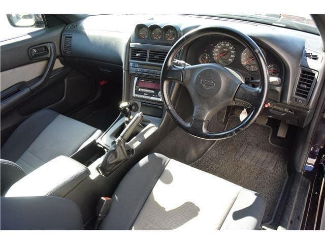2000 Nissan Skyline JDM car for sale — photo 17 of 20