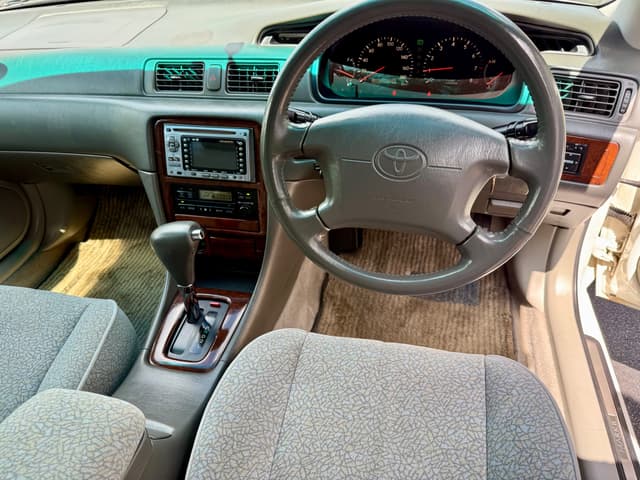 1997 Toyota Mark II JDM car for sale — photo 16 of 24