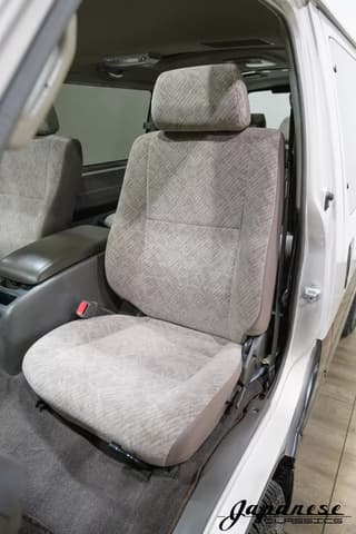 1997 Toyota HiAce JDM car for sale — photo 15 of 25