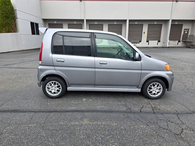 2001 Honda Life JDM car for sale — photo 8 of 13