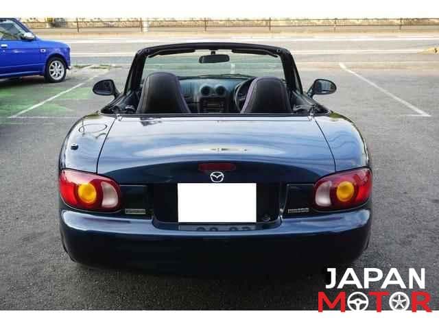 1999 Mazda Roadster (Eunos Roadster / MX-5) JDM car for sale — photo 9 of 23