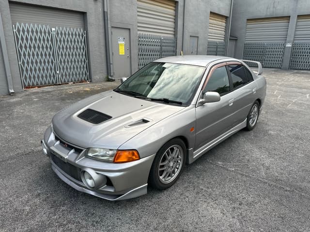 1996 Mitsubishi Lancer Evolution JDM car for sale — photo 3 of 25