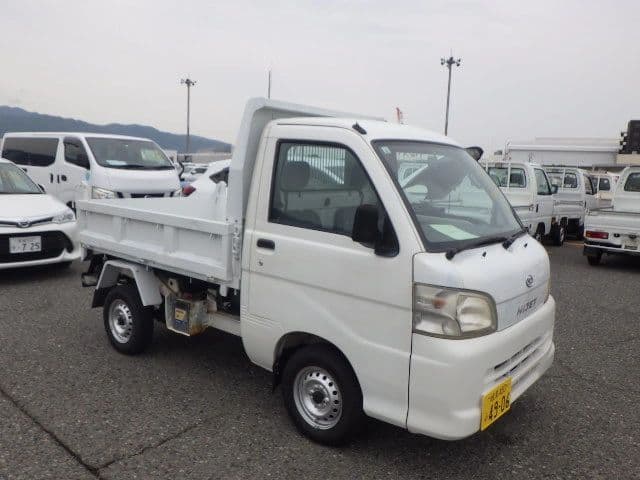 2005 Daihatsu Hijet JDM car for sale — photo 2 of 8