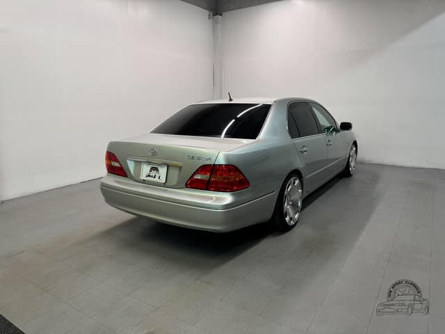 2000 Toyota Celsior JDM car for sale — photo 15 of 25
