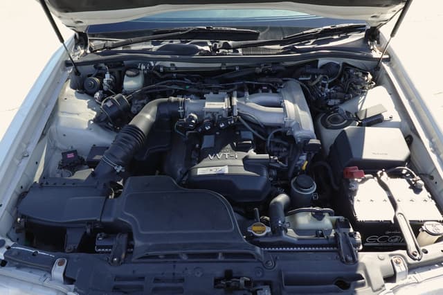 1997 Toyota Crown JDM car for sale — photo 16 of 16