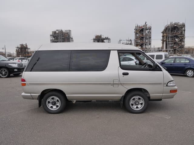 1995 Toyota Lite Ace JDM car for sale — photo 4 of 18