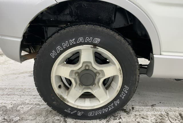 2000 Suzuki Jimny JDM car for sale — photo 21 of 25