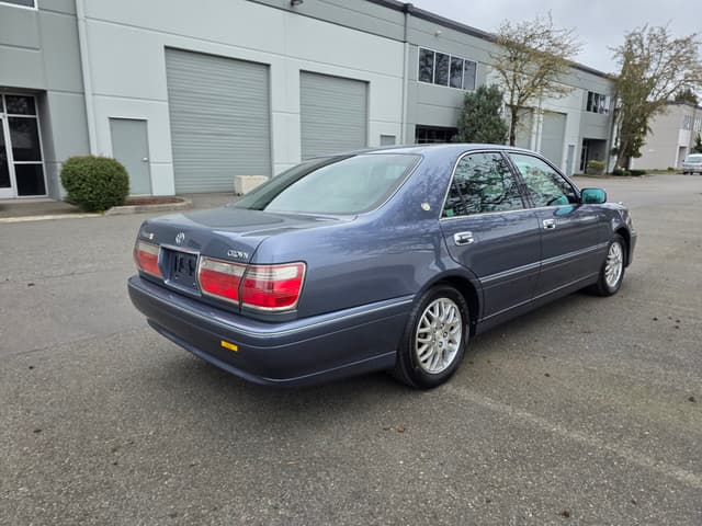 1999 Toyota Crown JDM car for sale — photo 7 of 13