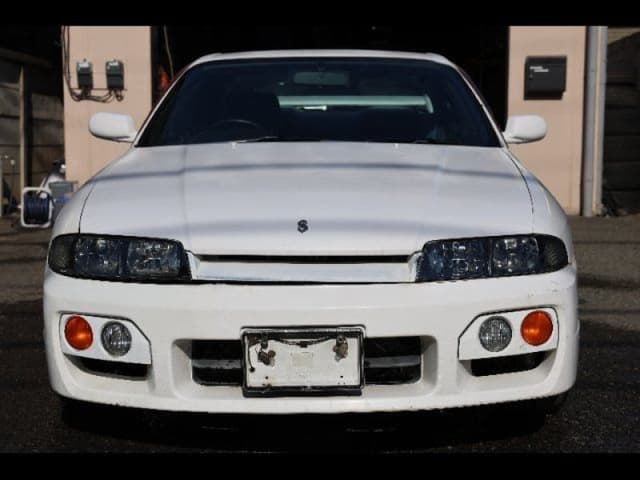 1996 Nissan Skyline JDM car for sale — photo 2 of 5