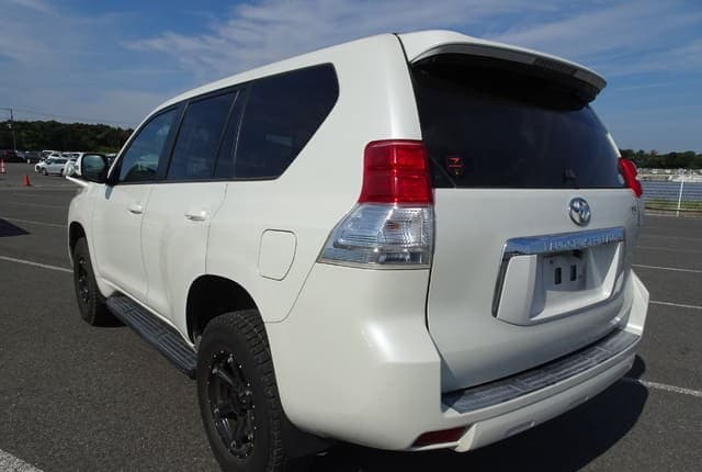 2010 Toyota Land Cruiser Prado JDM car for sale — photo 3 of 25