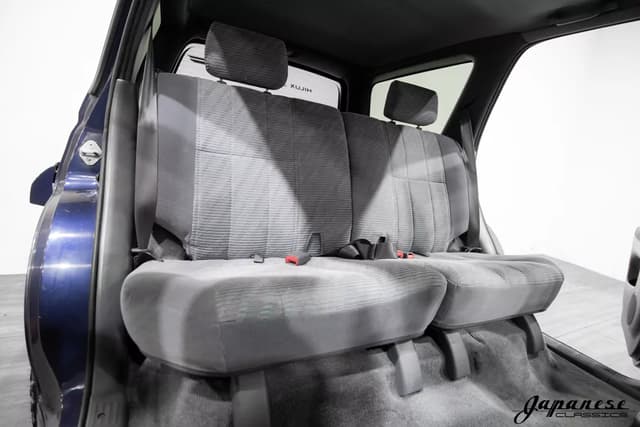 1996 Toyota Hilux JDM car for sale — photo 18 of 25