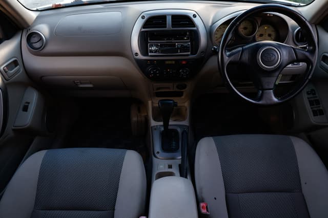 2000 Toyota RAV4 JDM car for sale — photo 2 of 25