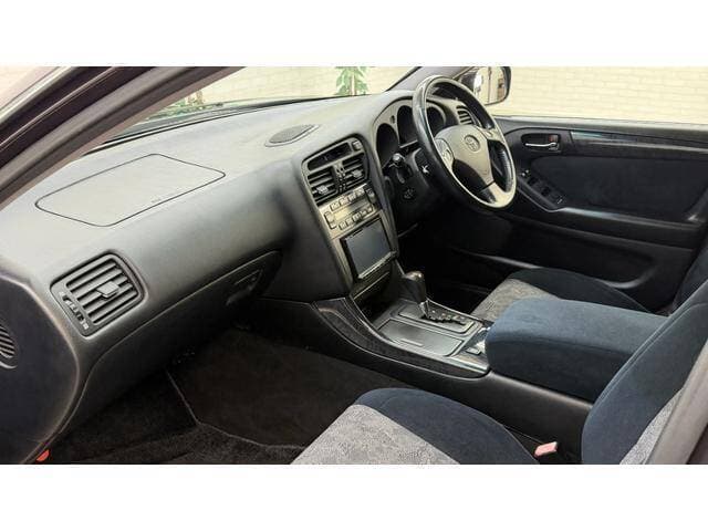 1998 Toyota Aristo JDM car for sale — photo 8 of 17