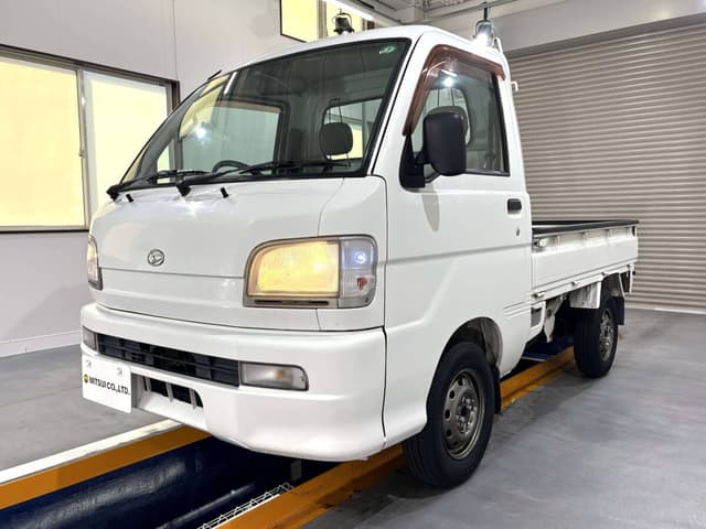 2000 Daihatsu Hijet JDM car for sale — photo 2 of 25