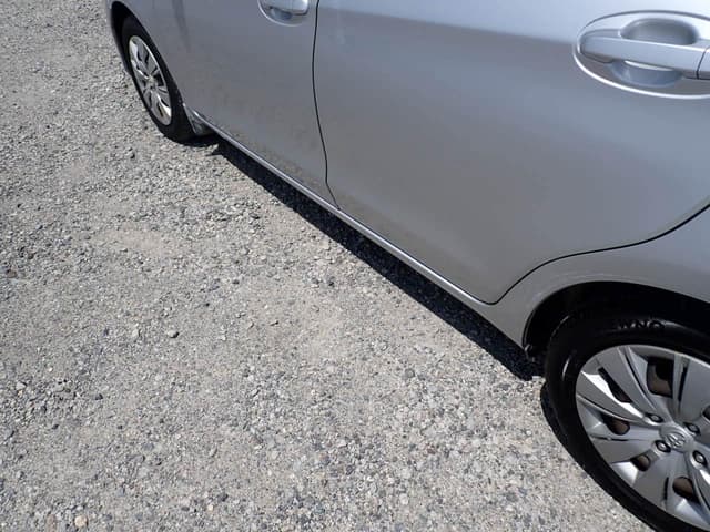 2011 Toyota Vitz JDM car for sale — photo 19 of 25