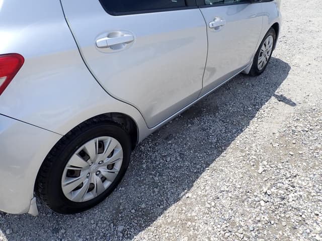 2011 Toyota Vitz JDM car for sale — photo 21 of 25