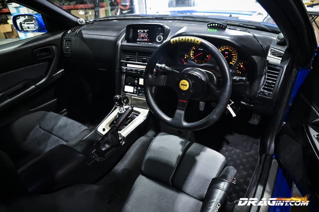1999 Nissan Skyline JDM car for sale — photo 3 of 25