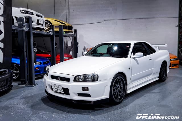 1999 Nissan Skyline JDM car for sale — photo 2 of 10