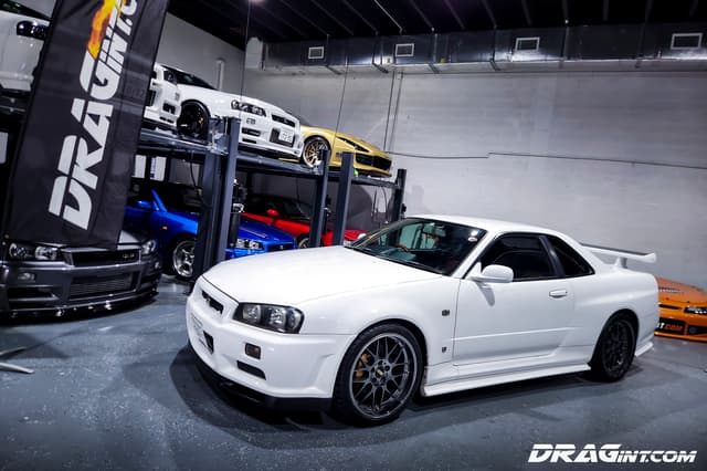 1999 Nissan Skyline JDM car for sale — photo 5 of 10