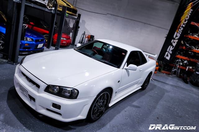 1999 Nissan Skyline JDM car for sale — photo 7 of 10