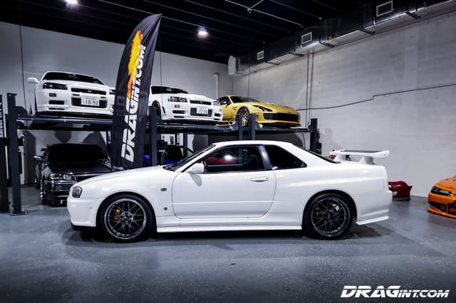 1999 Nissan Skyline JDM car for sale — photo 9 of 10