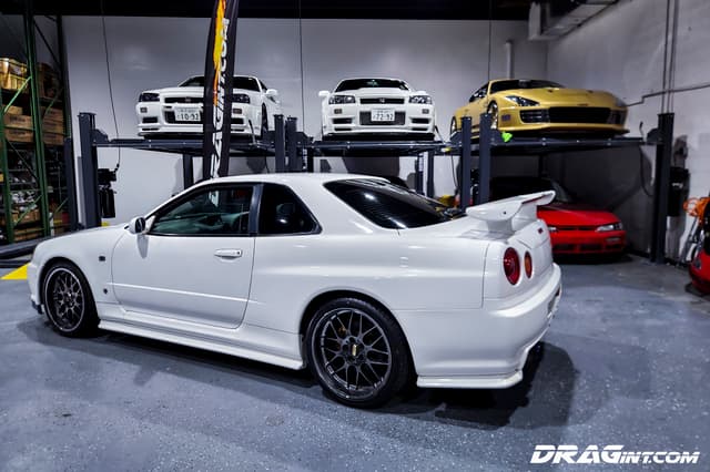 1999 Nissan Skyline JDM car for sale — photo 10 of 10