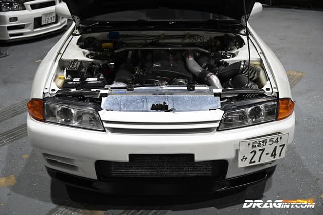 Nissan Skyline JDM car for sale — photo 9 of 25