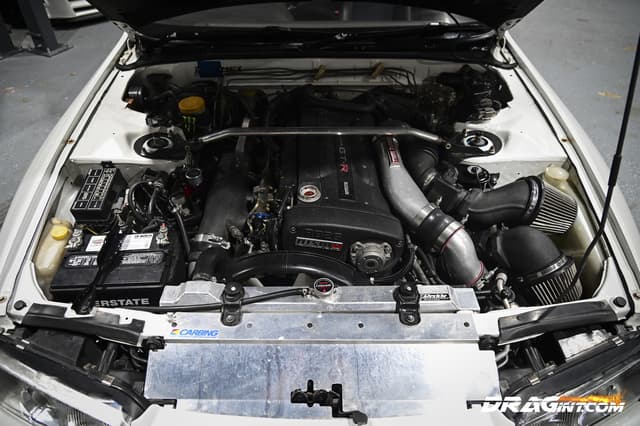 Nissan Skyline JDM car for sale — photo 10 of 25