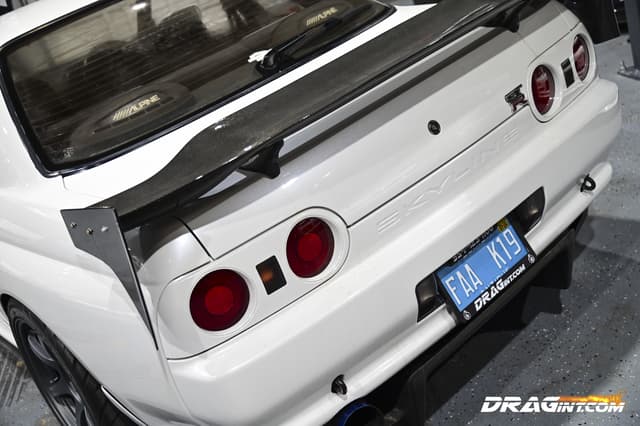 Nissan Skyline JDM car for sale — photo 16 of 25