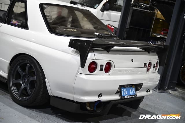 Nissan Skyline JDM car for sale — photo 22 of 25