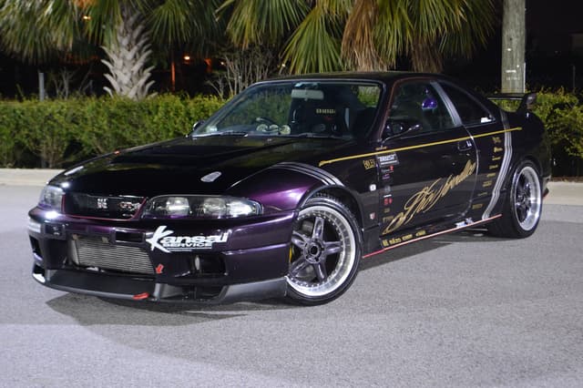 1995 Nissan Skyline JDM car for sale — photo 7 of 8