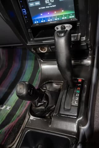 1998 Toyota Hilux Surf JDM car for sale — photo 11 of 25