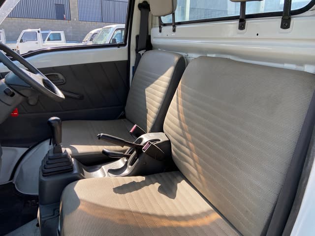 1992 Suzuki Carry JDM car for sale — photo 17 of 25