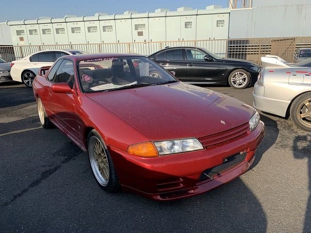 1992 Nissan Skyline JDM car for sale — photo 2 of 14